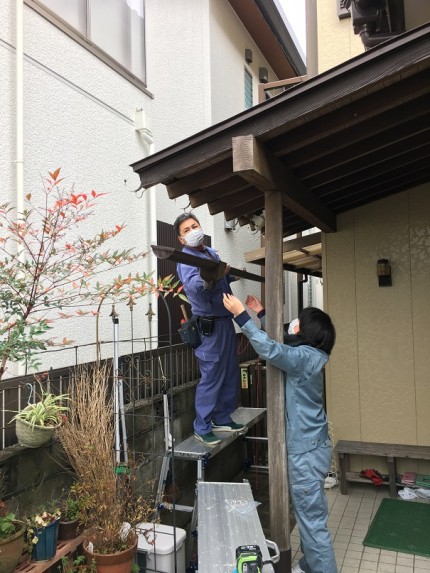 横雨樋取付 横雨樋取付