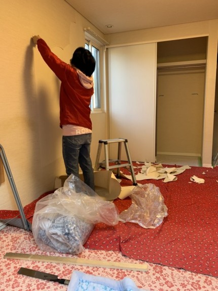 壁紙張り替え施工中 IMG_4060-e1583144225546
